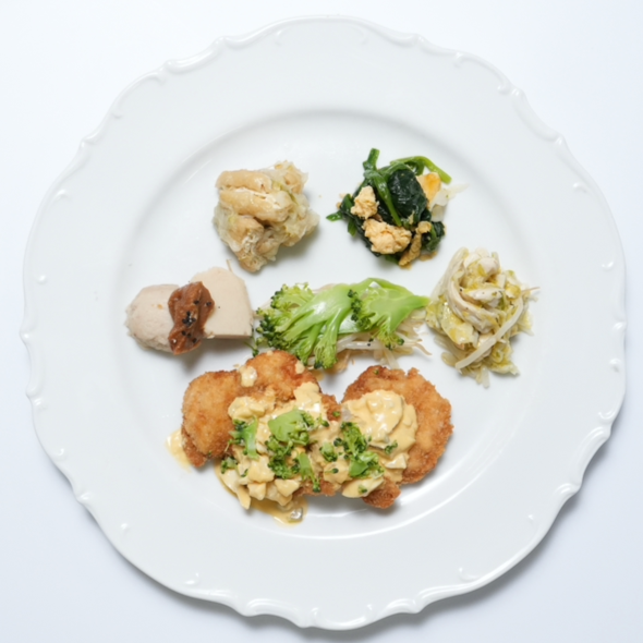 〔39〕チキンカツブロッコリータルタルソース弁当